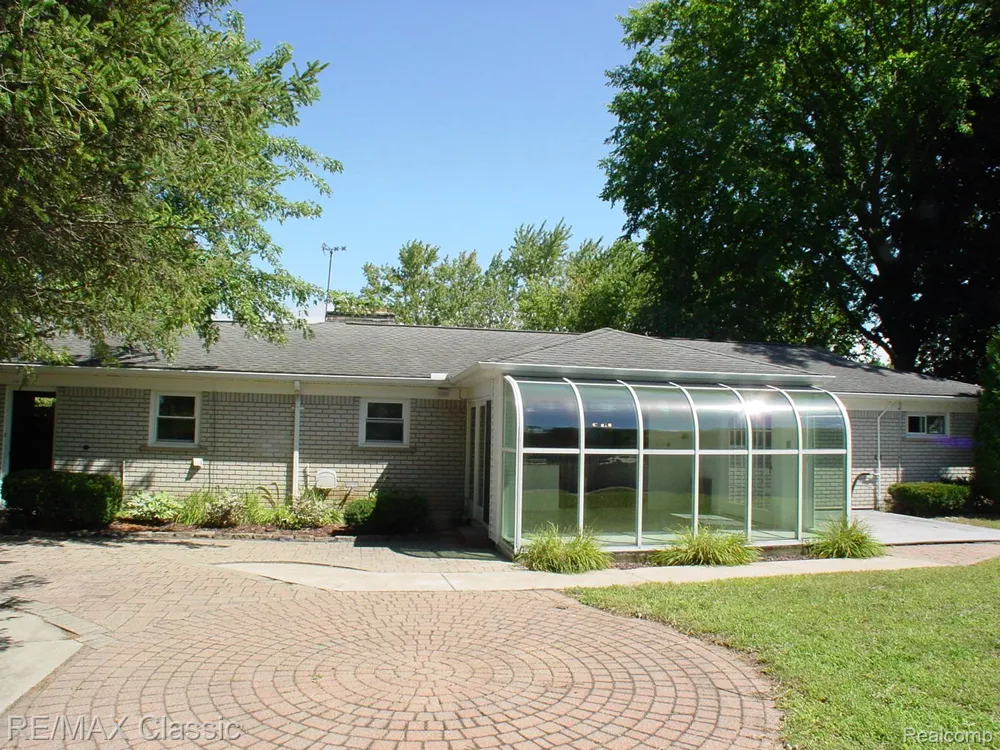 47605 Powell Road Plymouth Charter Township, MI 48170