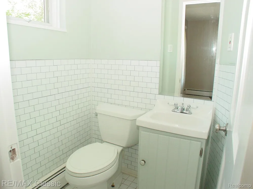 47605 Powell Road Plymouth Charter Township, MI 48170