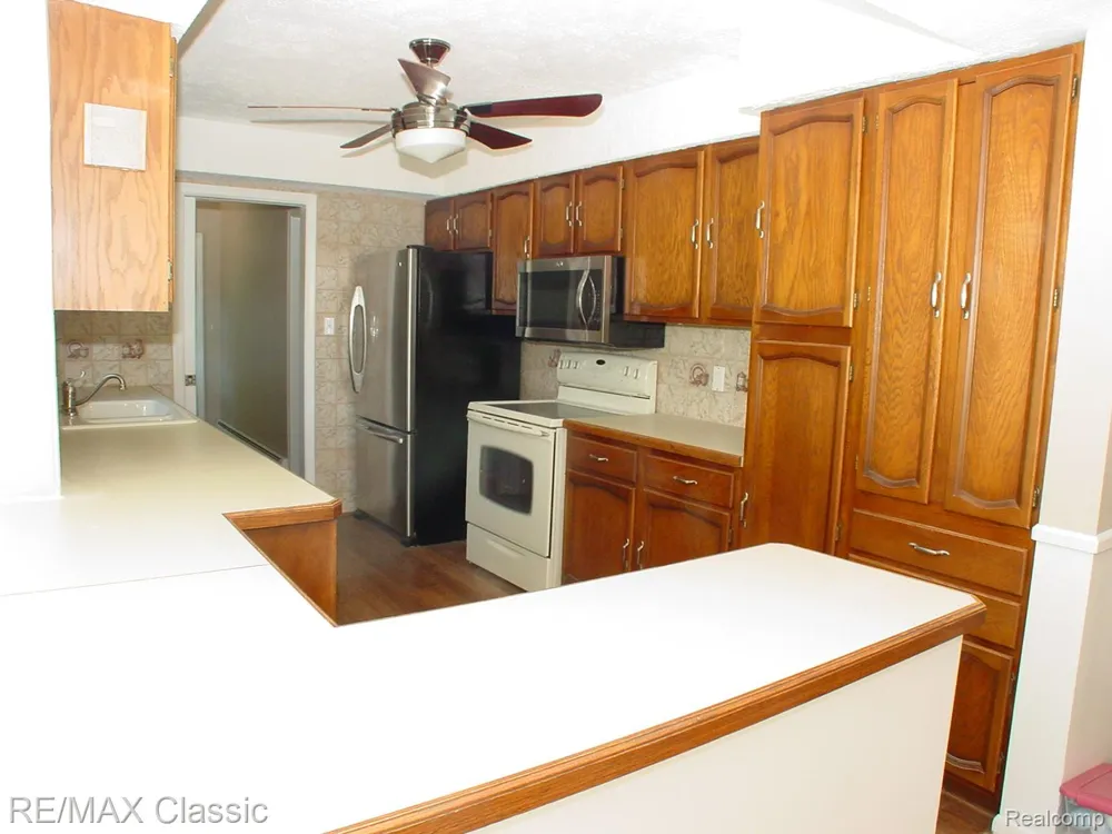 47605 Powell Road Plymouth Charter Township, MI 48170