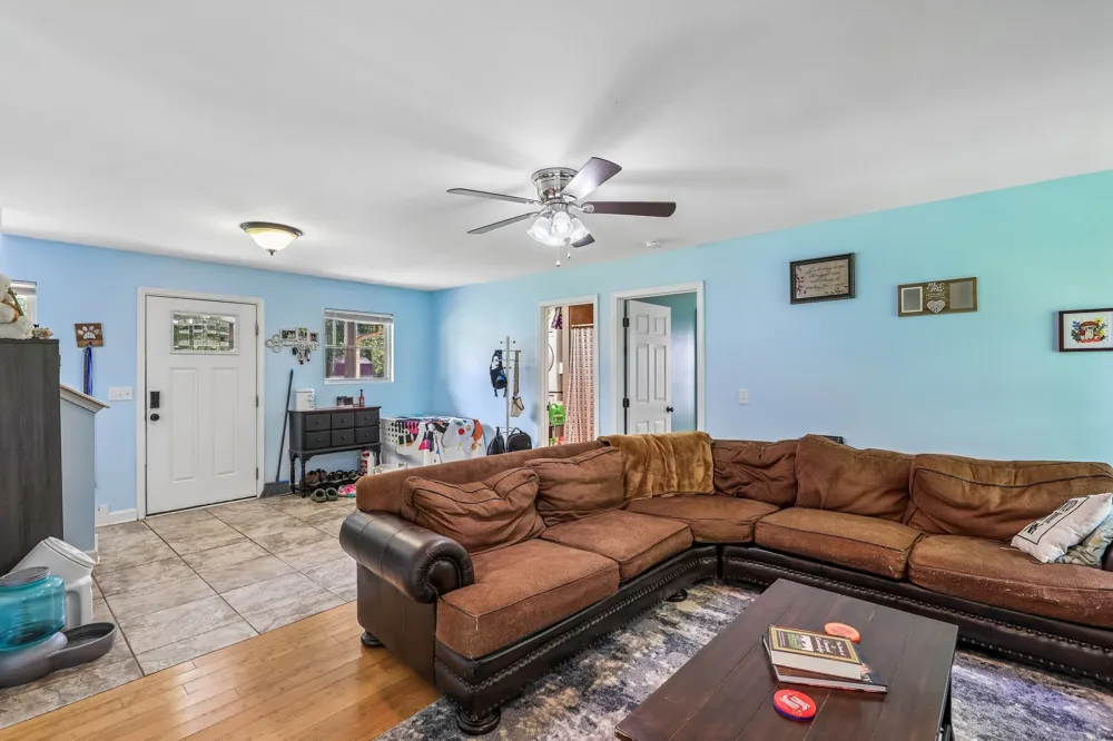 307 Shiloh Ln Smithville, TN 37166