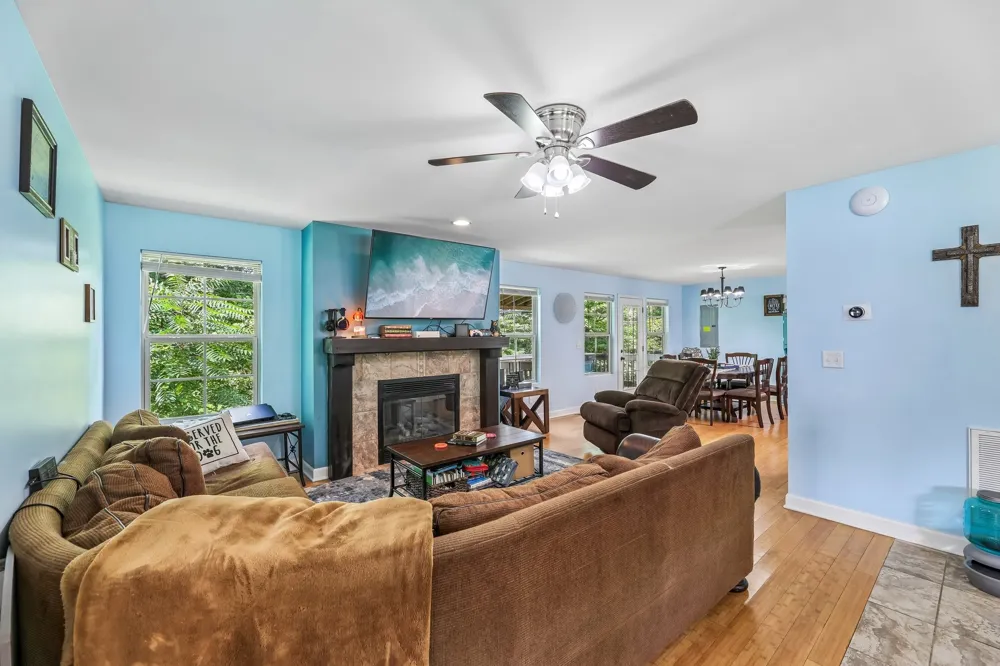 307 Shiloh Ln Smithville, TN 37166