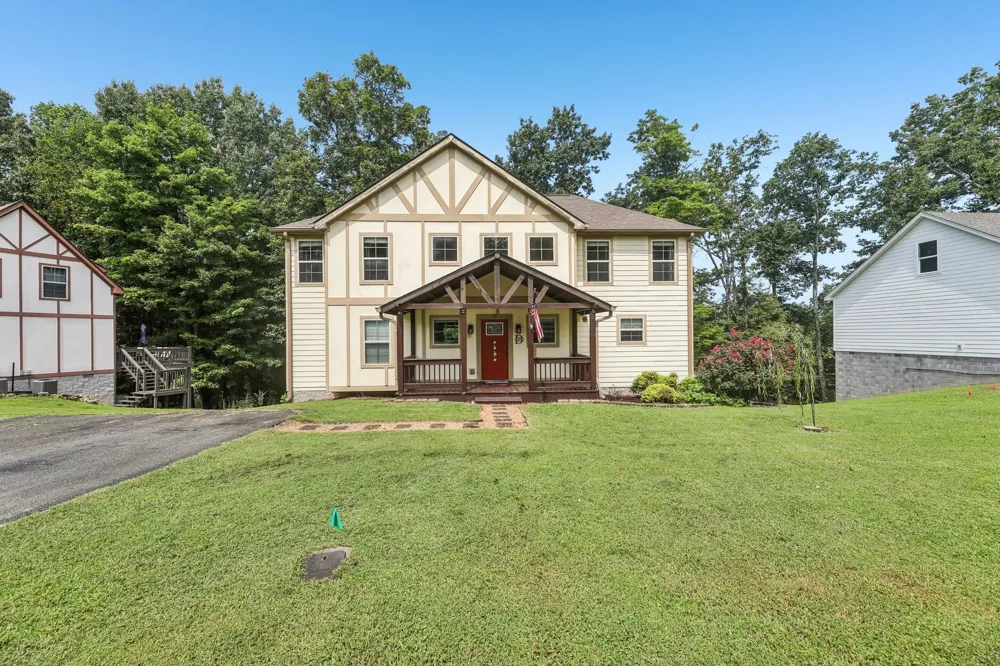 307 Shiloh Ln Smithville, TN 37166