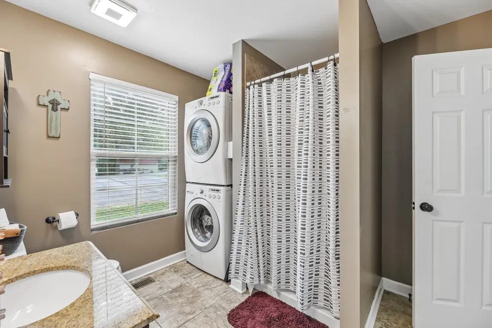 307 Shiloh Ln Smithville, TN 37166