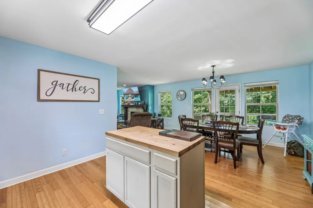 307 Shiloh Ln Smithville, TN 37166