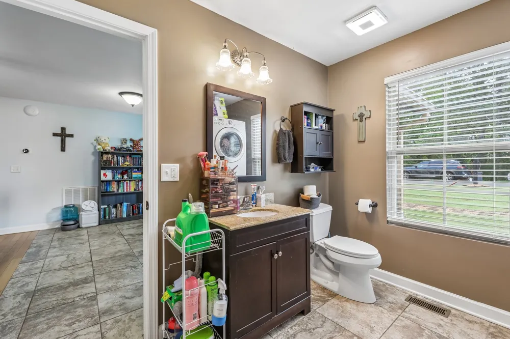 307 Shiloh Ln Smithville, TN 37166