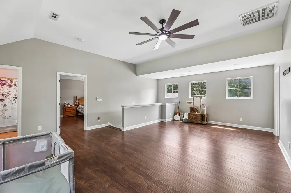 307 Shiloh Ln Smithville, TN 37166