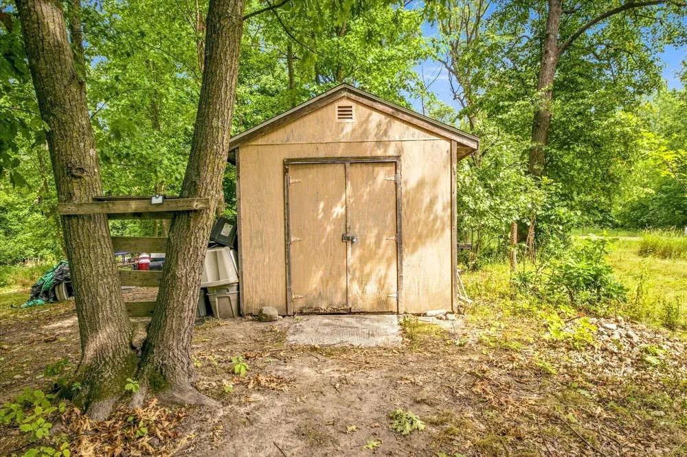 9235 Oakwood Lane Pine City, MN 55063