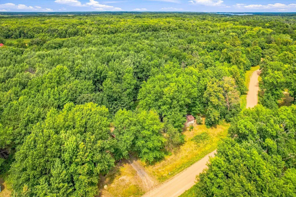 9235 Oakwood Lane Pine City, MN 55063