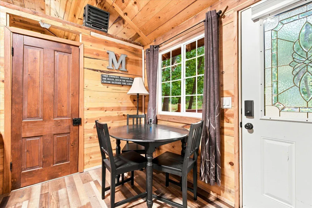9235 Oakwood Lane Pine City, MN 55063