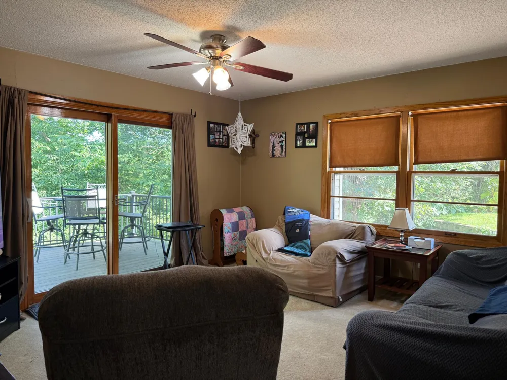 521 Oak Lane Redwood Falls, MN 56283