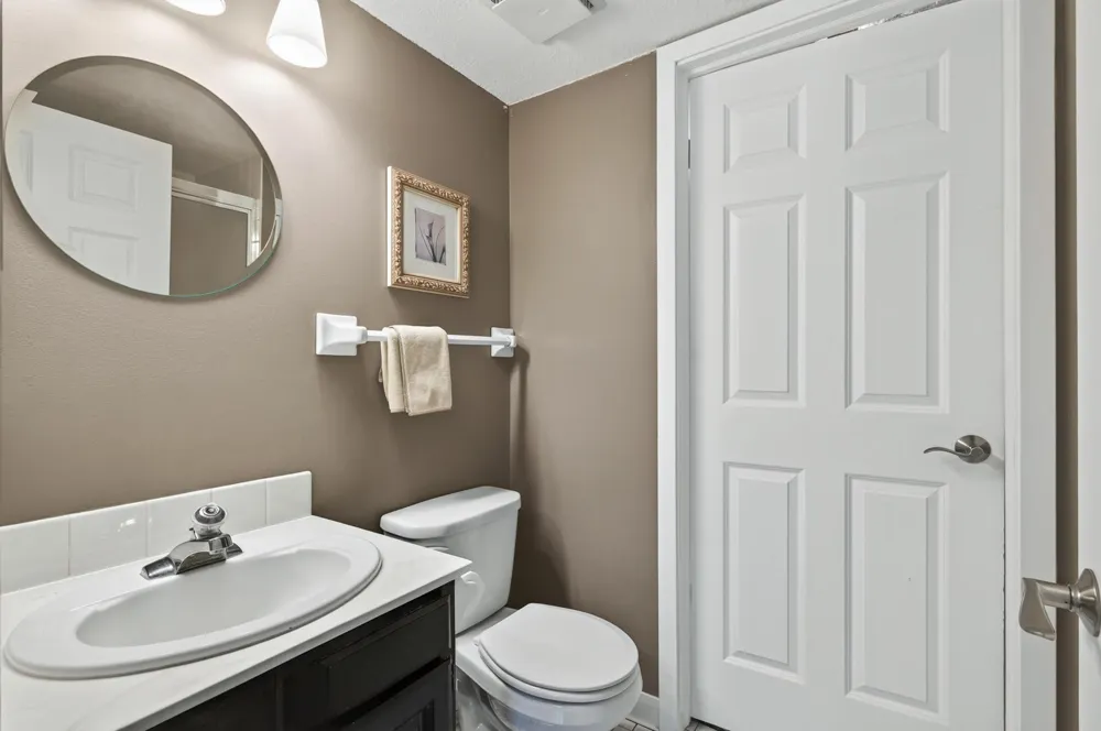 4501 Redwood Circle Minnetonka, MN 55345