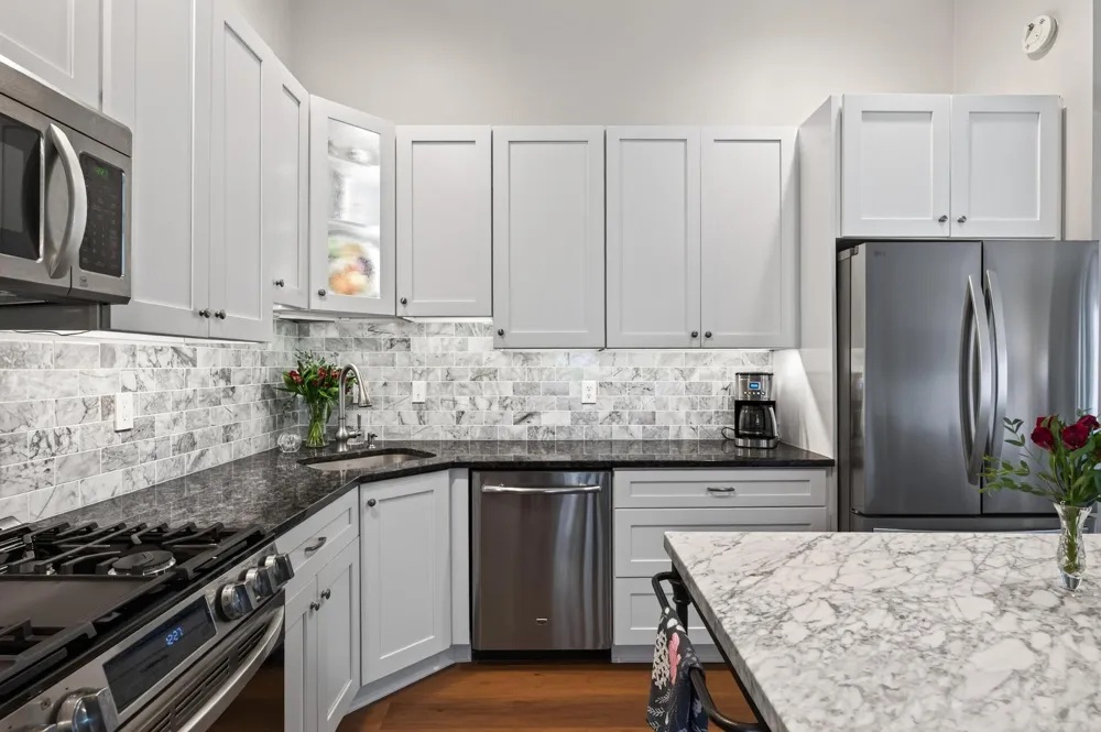 4501 Redwood Circle Minnetonka, MN 55345