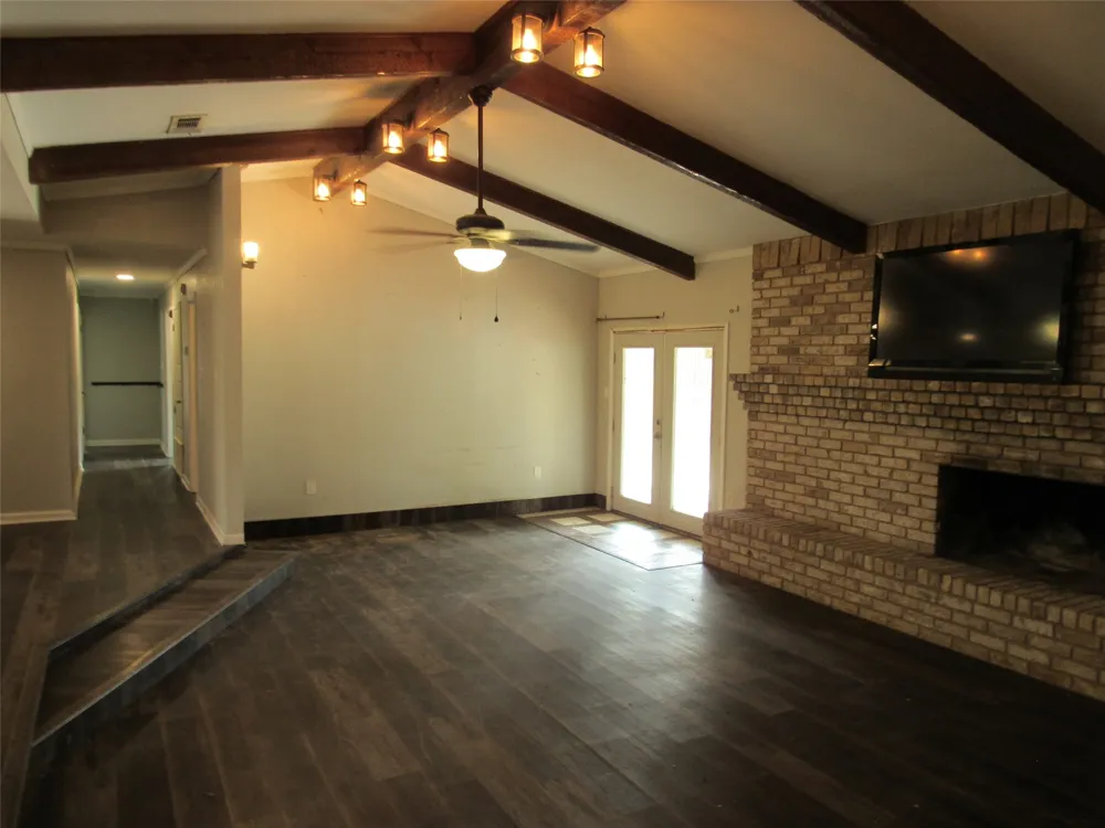 208 Opal Street Hewitt, TX 76643