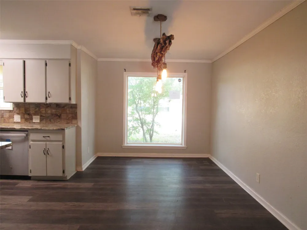 208 Opal Street Hewitt, TX 76643