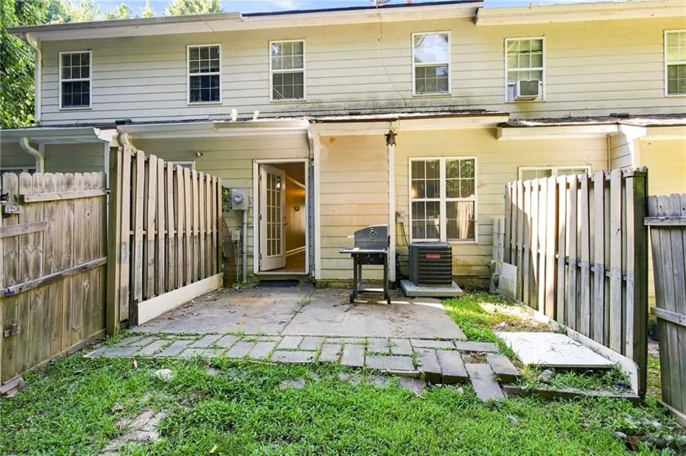 311 Brookside Way Canton, GA 30114
