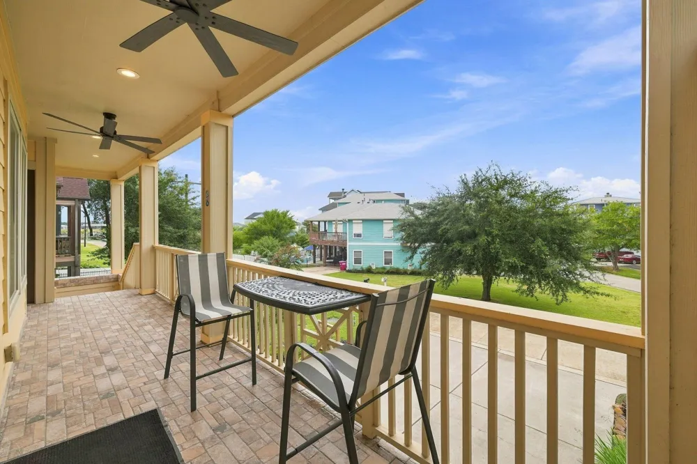 150 Rosewood Road Clear Lake Shores, TX 77565