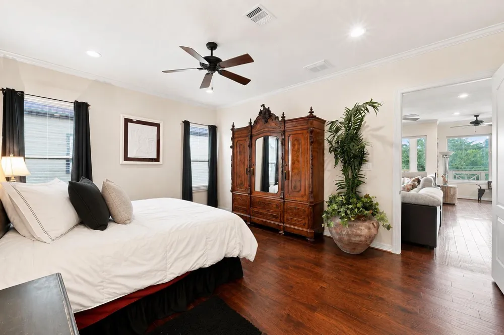 150 Rosewood Road Clear Lake Shores, TX 77565