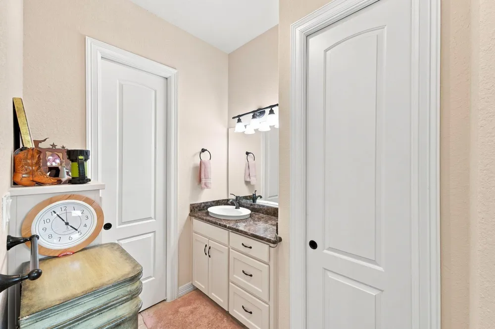 150 Rosewood Road Clear Lake Shores, TX 77565