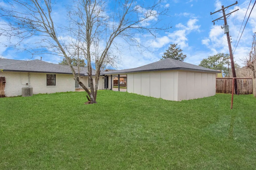 5006 Heatherbloom Drive Houston, TX 77045
