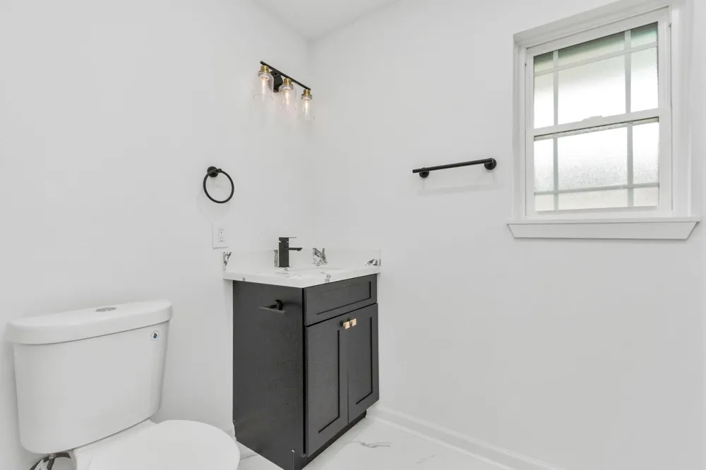 5006 Heatherbloom Drive Houston, TX 77045