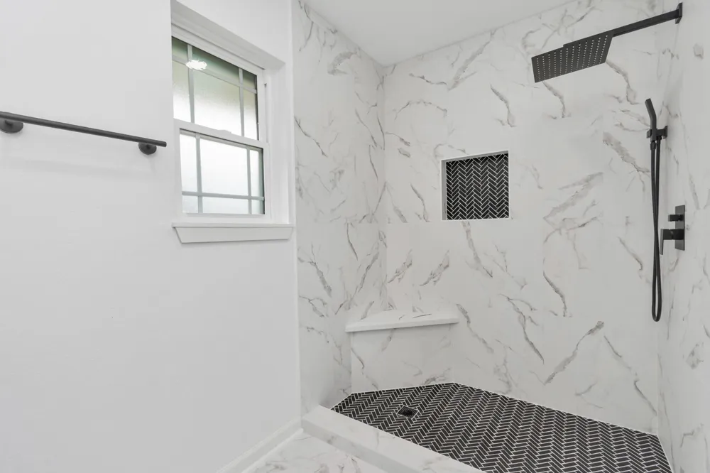5006 Heatherbloom Drive Houston, TX 77045