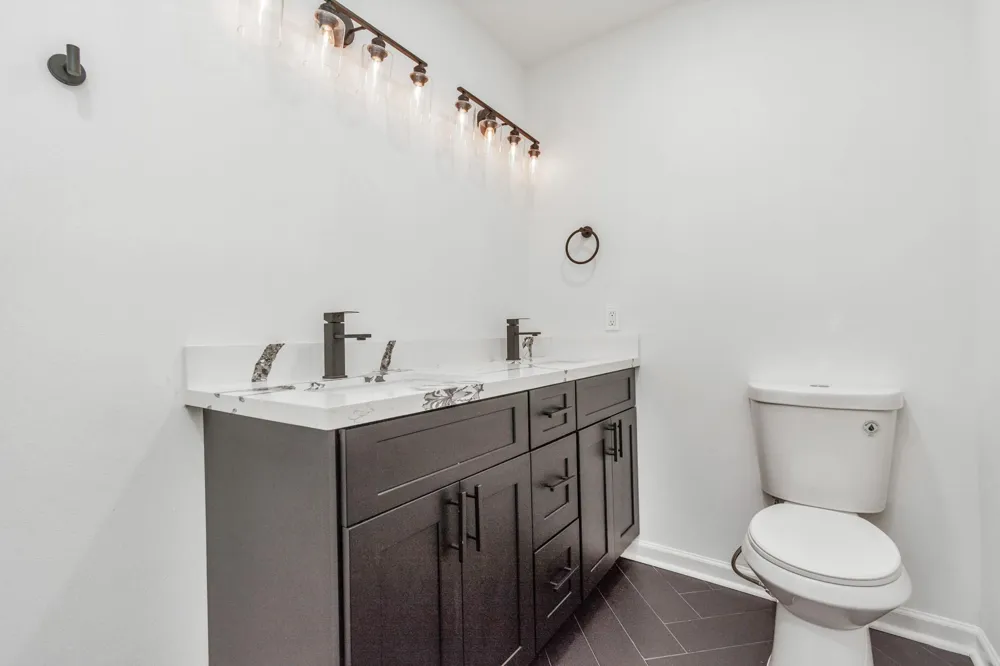 5006 Heatherbloom Drive Houston, TX 77045