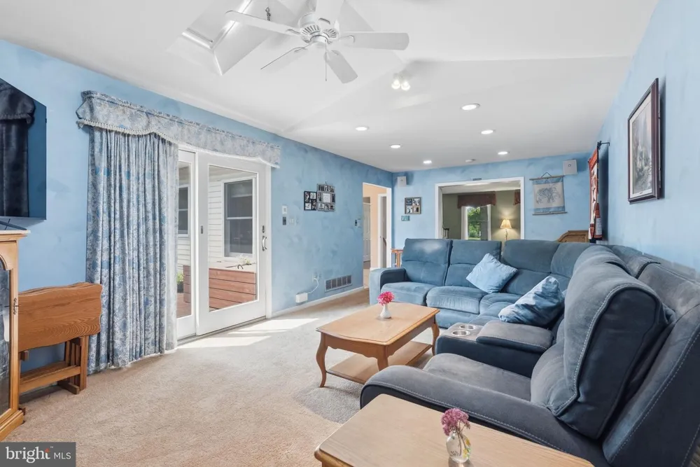 303 FOX TRAIL Royersford, PA 19468