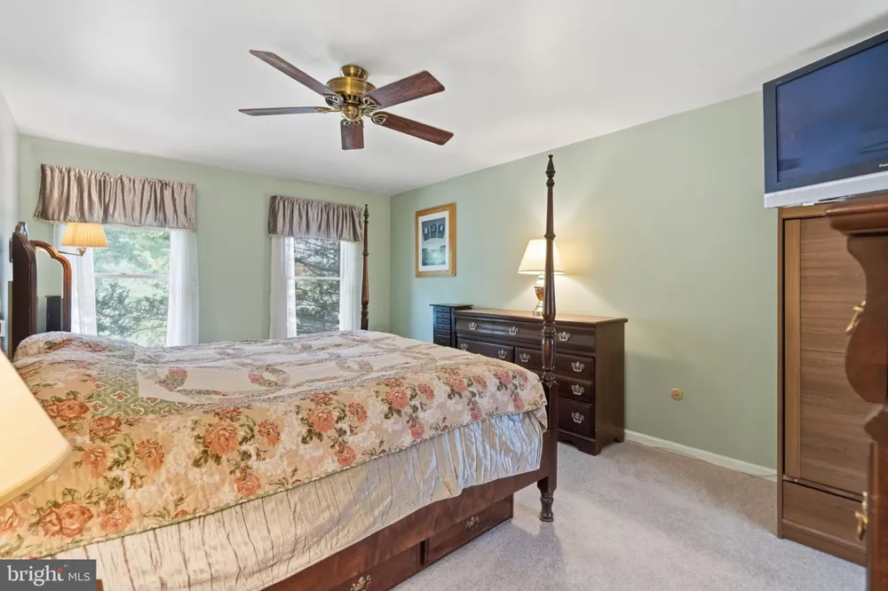 303 FOX TRAIL Royersford, PA 19468