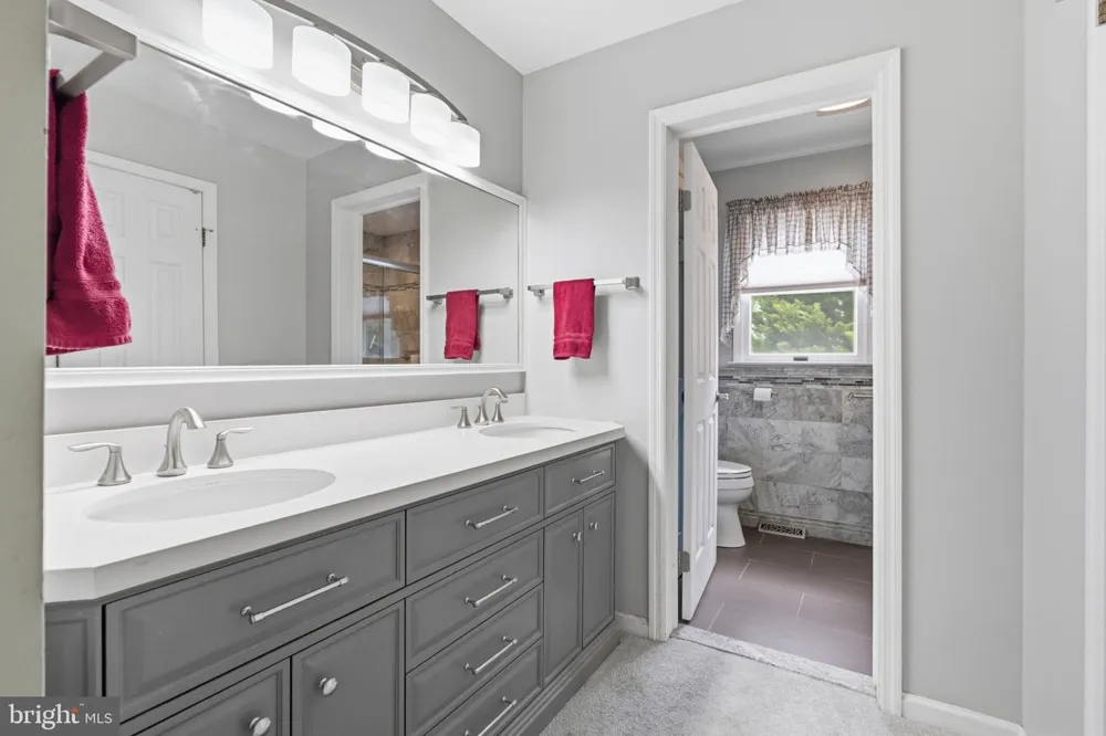 303 FOX TRAIL Royersford, PA 19468