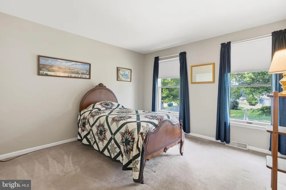 303 FOX TRAIL Royersford, PA 19468