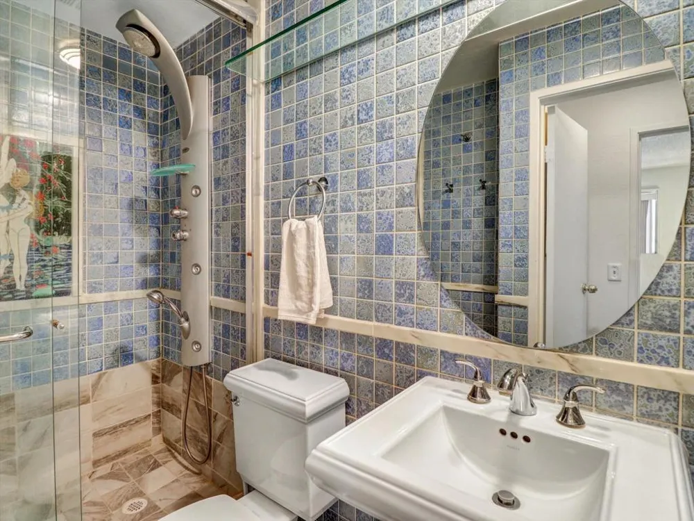2860 Los Felices Road #206 Palm Springs, CA 92262