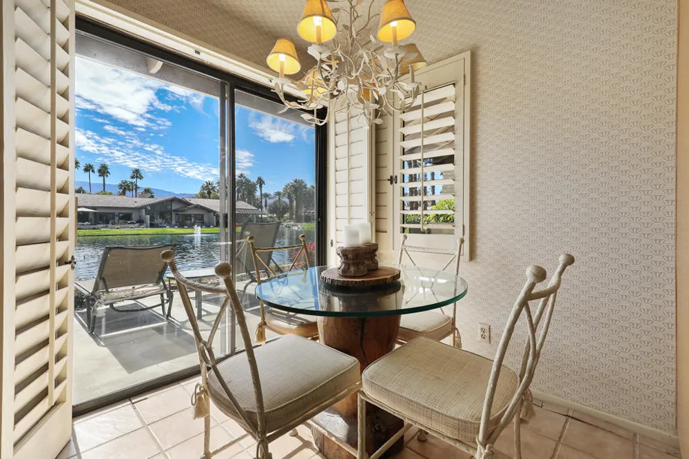 89 Palomino Circle Palm Desert, CA 92211