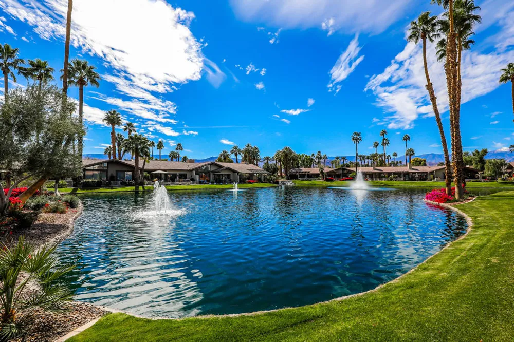 89 Palomino Circle Palm Desert, CA 92211