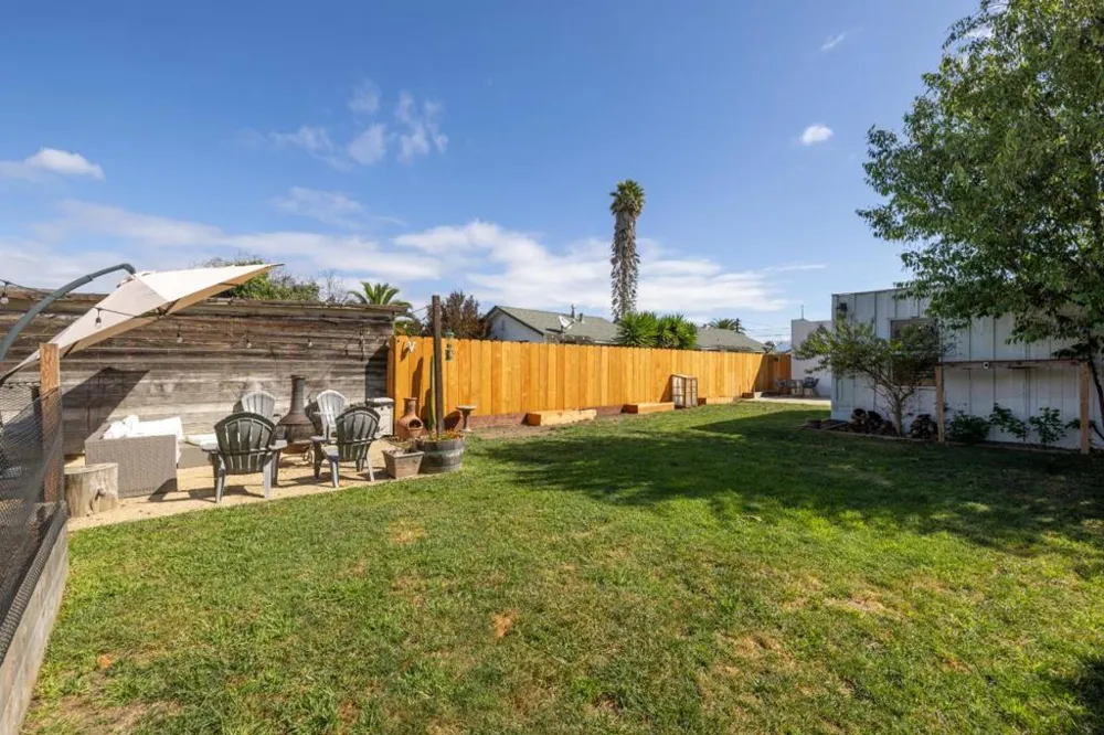 62 Buena Vista Street Salinas, CA 93901