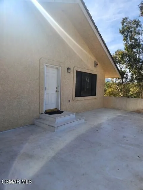 11687 Charisma Court Camarillo, CA 93012
