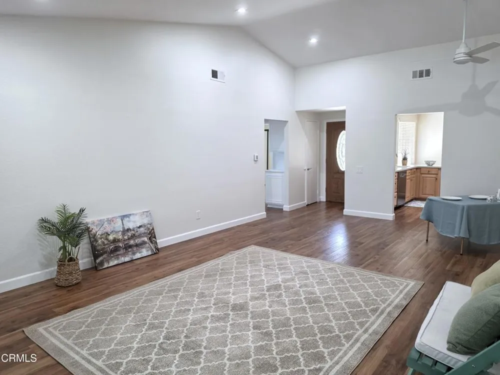 42033 Village 42 Camarillo, CA 93012