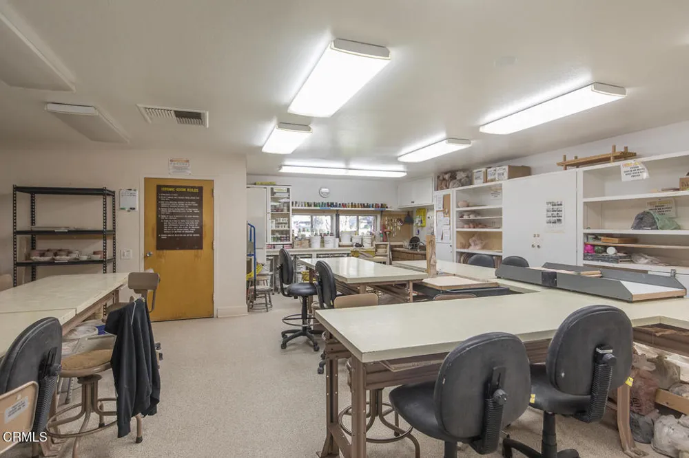 42033 Village 42 Camarillo, CA 93012