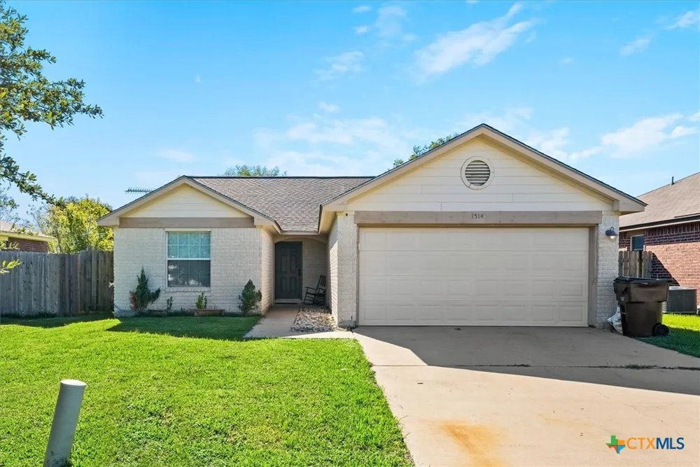 1514 Windridge Drive Lockhart, TX 78644