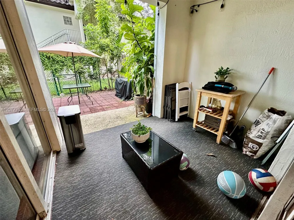 10901 NW 88th Ter #804 Doral, FL 33178