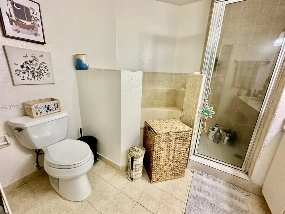 10901 NW 88th Ter #804 Doral, FL 33178