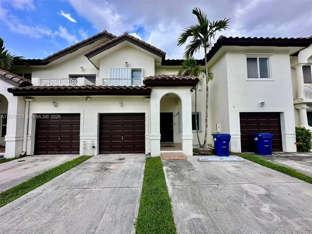 10901 NW 88th Ter #804 Doral, FL 33178