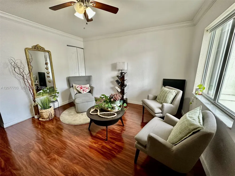 10901 NW 88th Ter #804 Doral, FL 33178