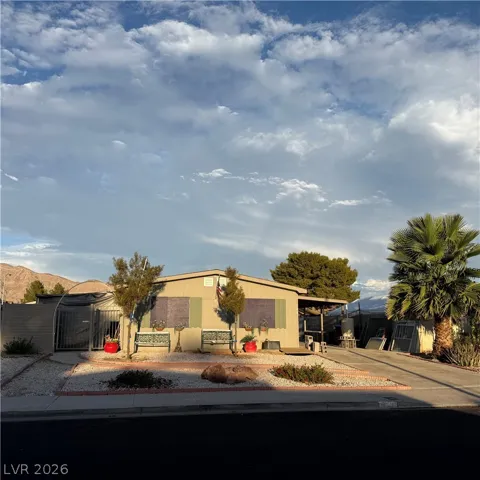 148 Sir Thomas Drive