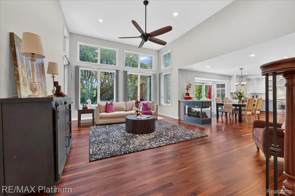 56 Wilderness Lake Court Hartland Township, MI 48380