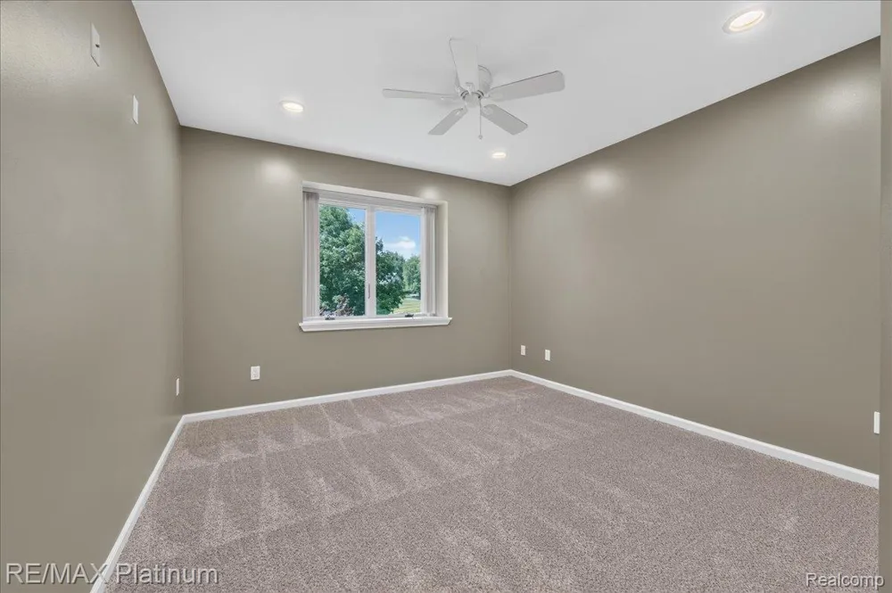 56 Wilderness Lake Court Hartland Township, MI 48380