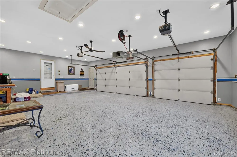 56 Wilderness Lake Court Hartland Township, MI 48380