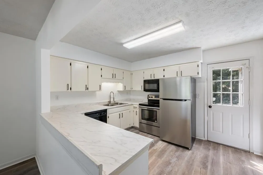 733 Lake Terrace Dr Nashville, TN 37217