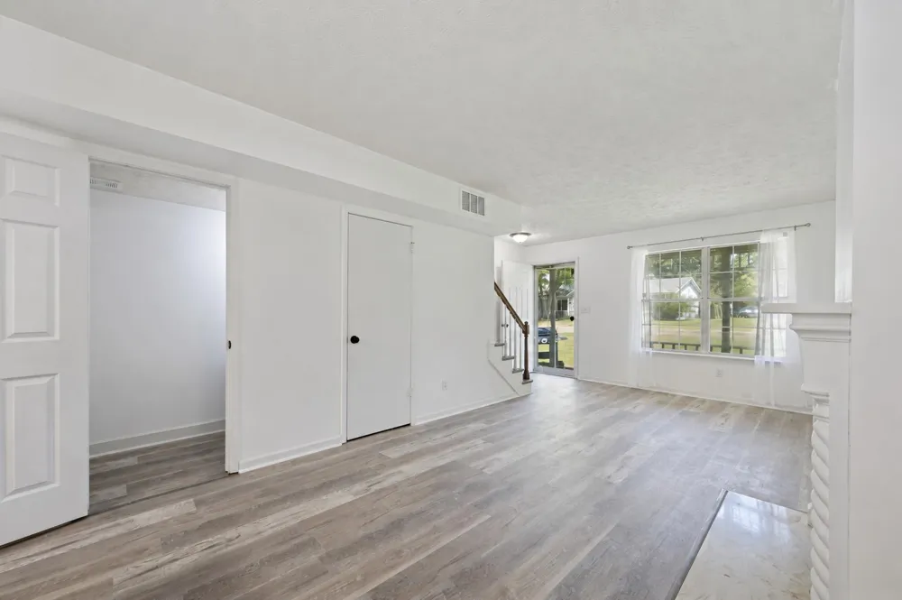 733 Lake Terrace Dr Nashville, TN 37217