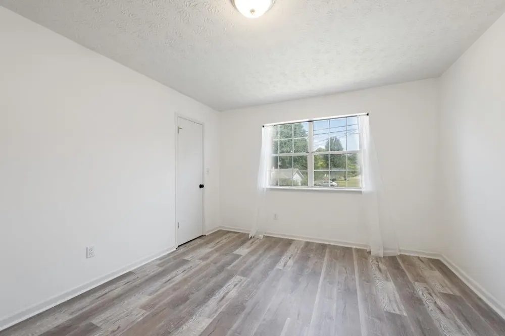 733 Lake Terrace Dr Nashville, TN 37217