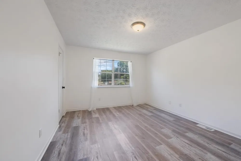 733 Lake Terrace Dr Nashville, TN 37217